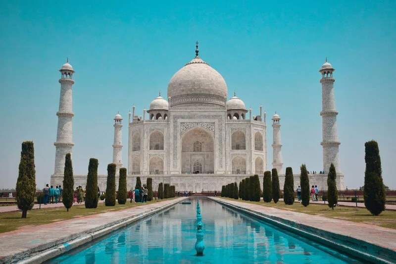Voyages combinés : Plongée et découvertes culturelles dans un seul forfait.